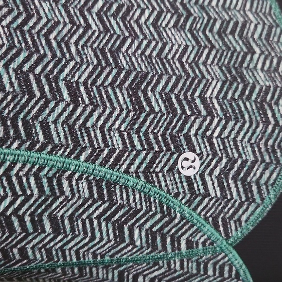 Lululemon Daily Practice Jacket, Irregular Spacebone green black Size 6 - Picture 6 of 9